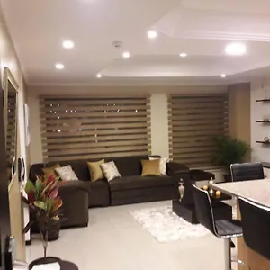 Hermoso En La Victoria Apartamento