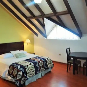 Hotel Quinta Carlota Quito